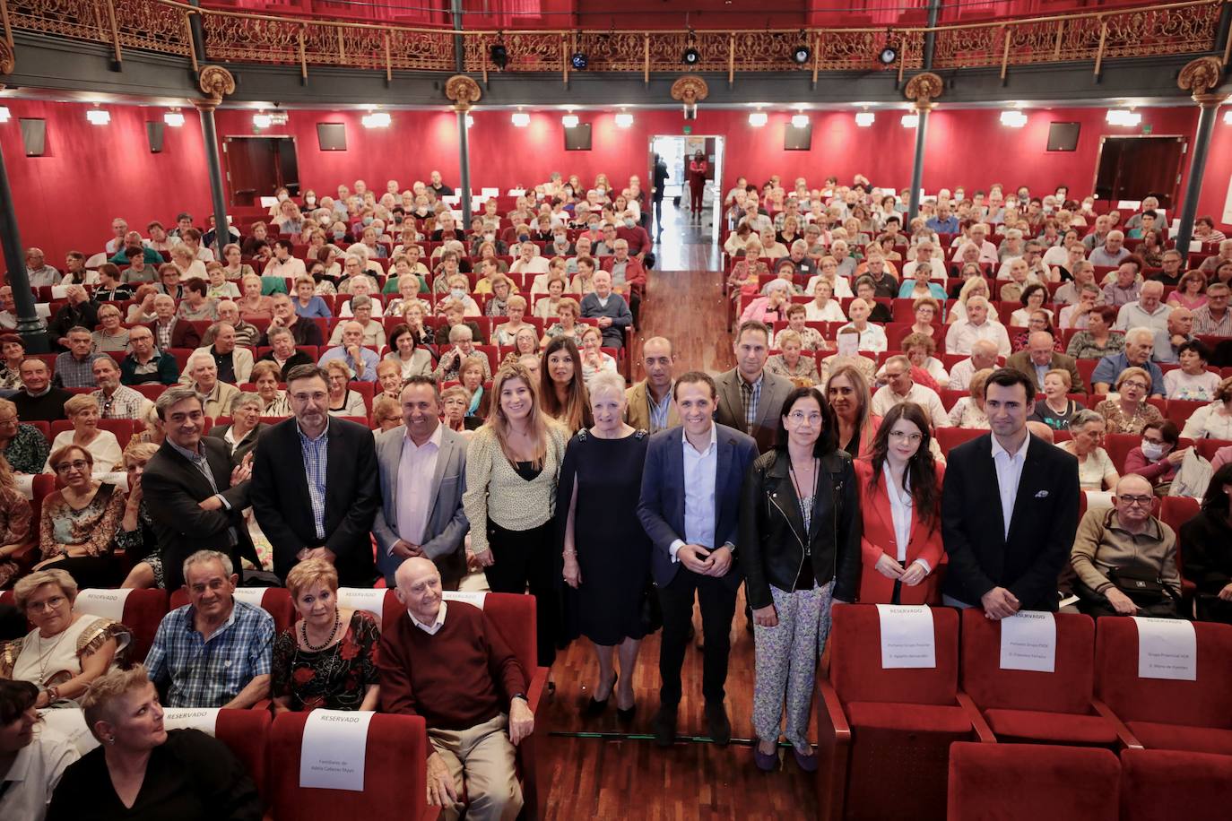 Homenaje a las personas mayores celebrado este miércoles en el Teatro Zorrilla de Valladolid.