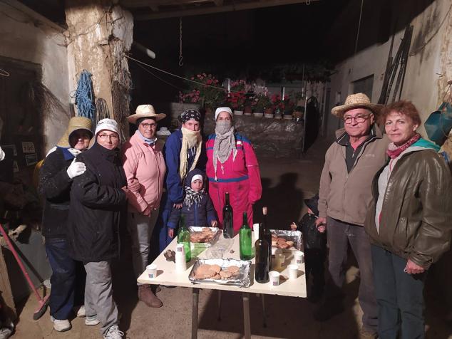 Fotos: La procesión Cívica de El Vítor de Mayorga, en imágenes
