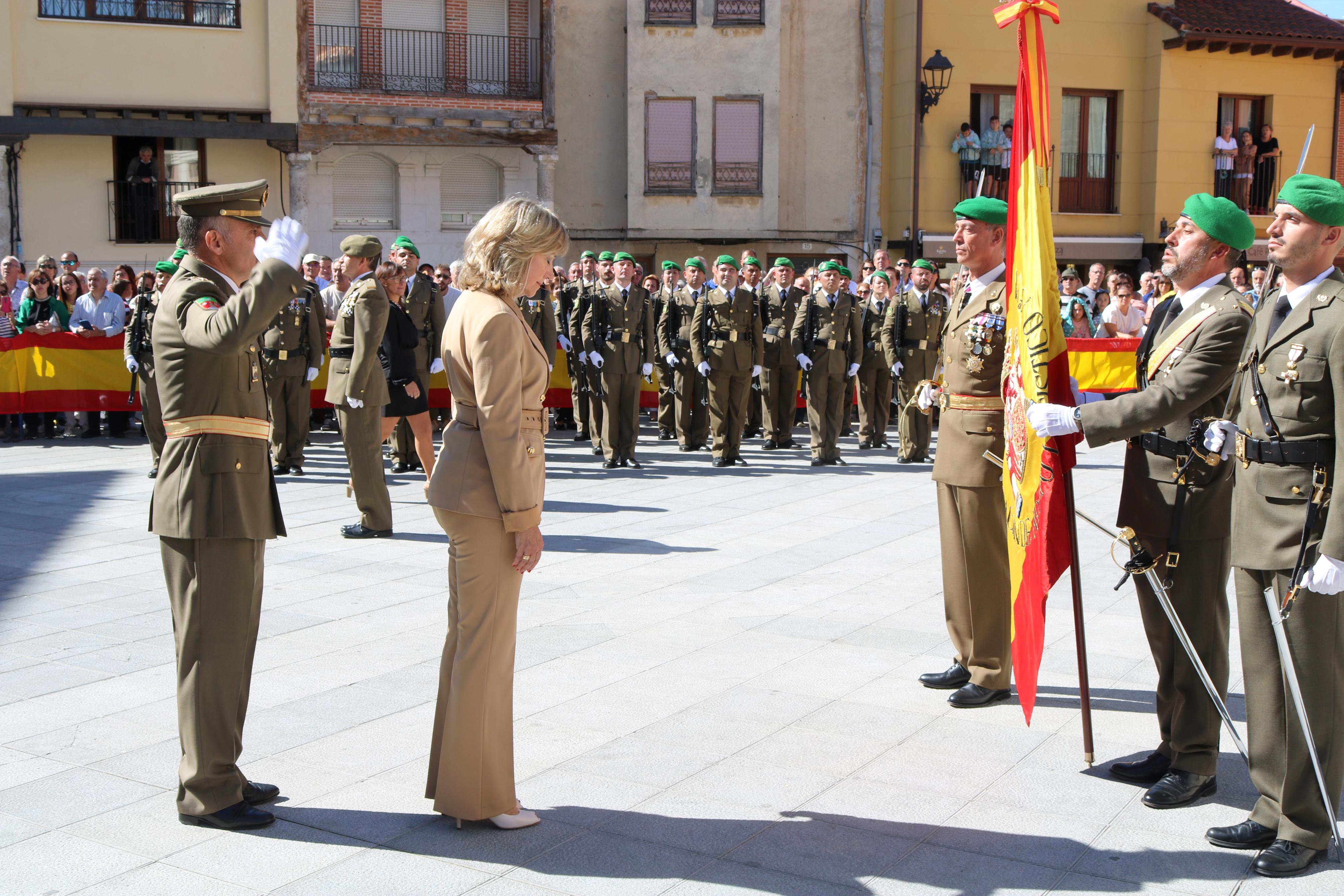 Alrededor de ochenta personas juran fidelidad ante la Enseña Nacional