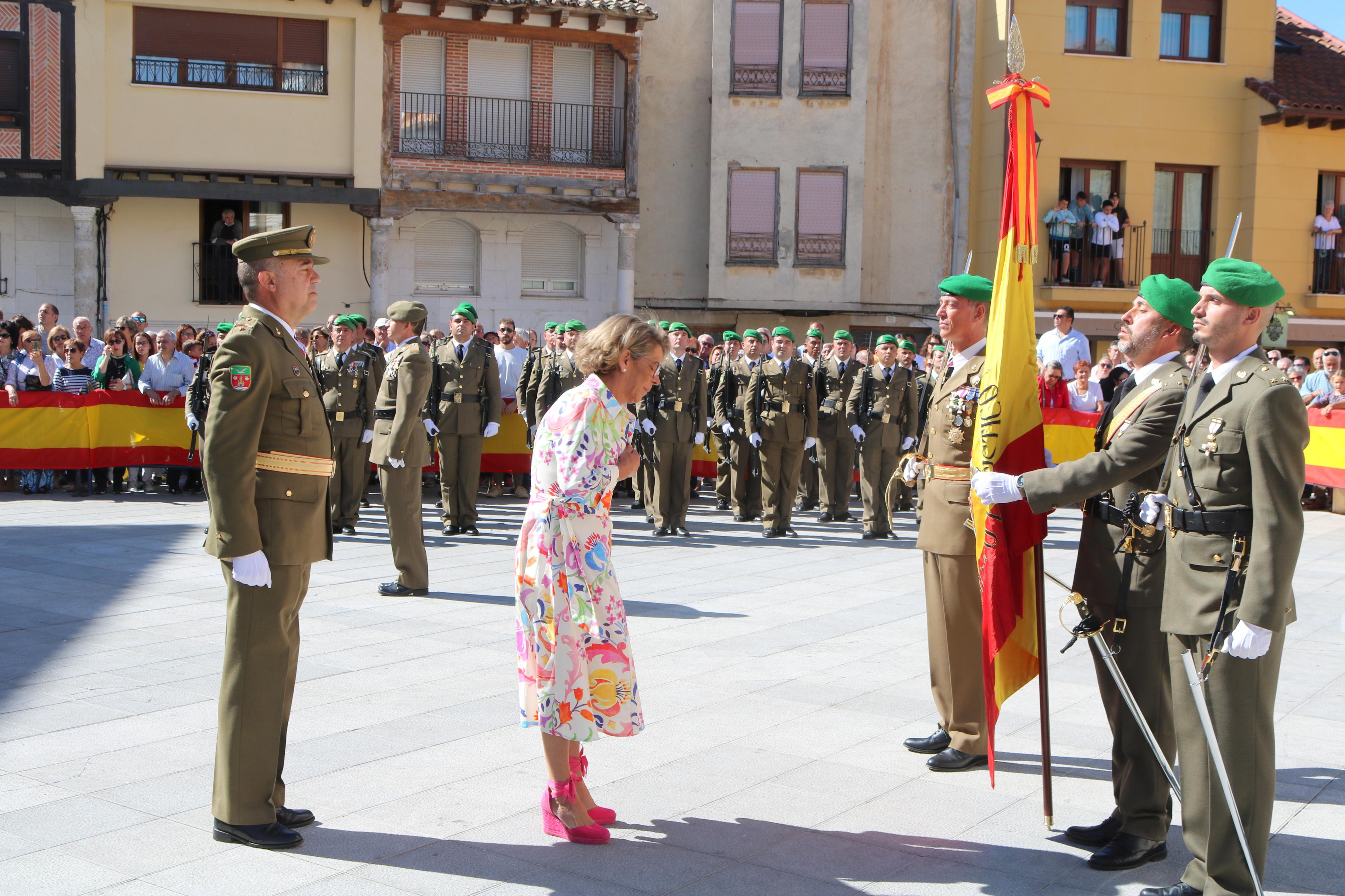 Alrededor de ochenta personas juran fidelidad ante la Enseña Nacional