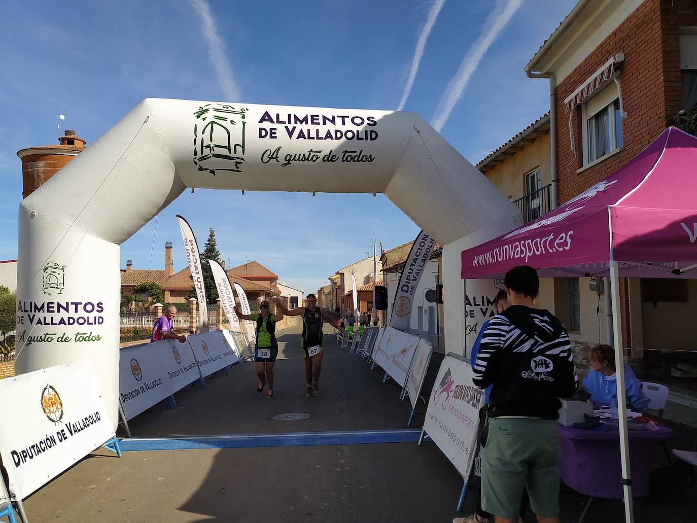 Fotos: Instantáneas de primera prueba del circuito Corriendo entre Viñas 2022 que se celebró en Mayorga