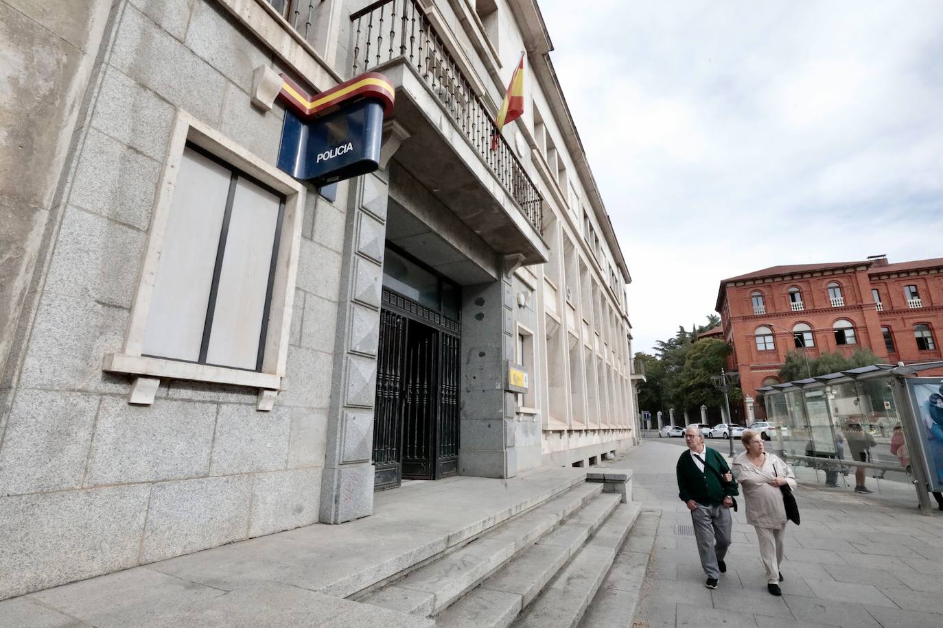 La entrada del Colegio El Salvador.