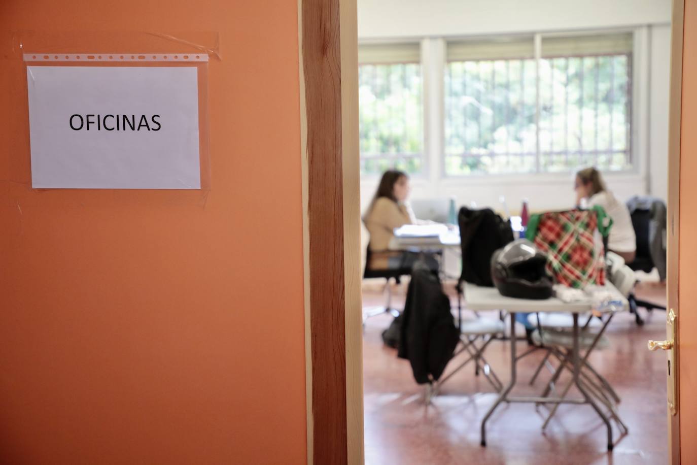 Las oficinas de producción, en el colegio Rosa Chacel.