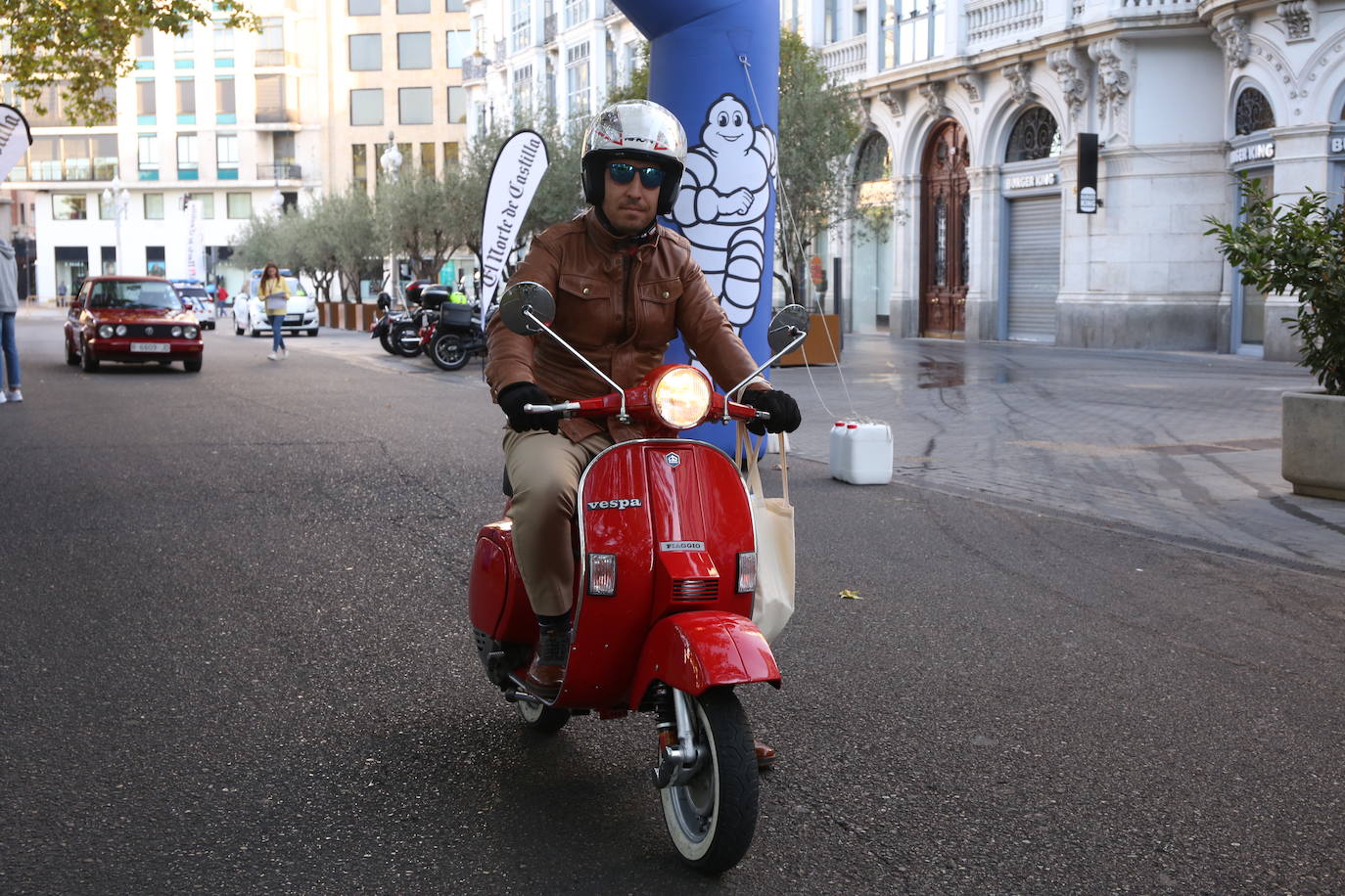 Fotos: Galería de fotos | Llegada de los participantes al Valladolid Motor Vintage