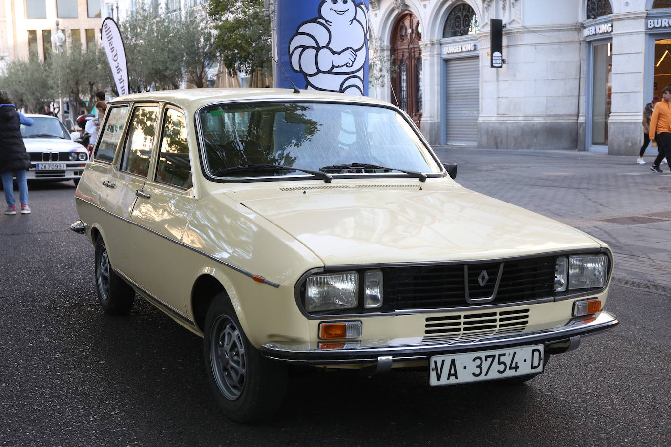 Fotos: Galería de fotos | Llegada de los participantes al Valladolid Motor Vintage