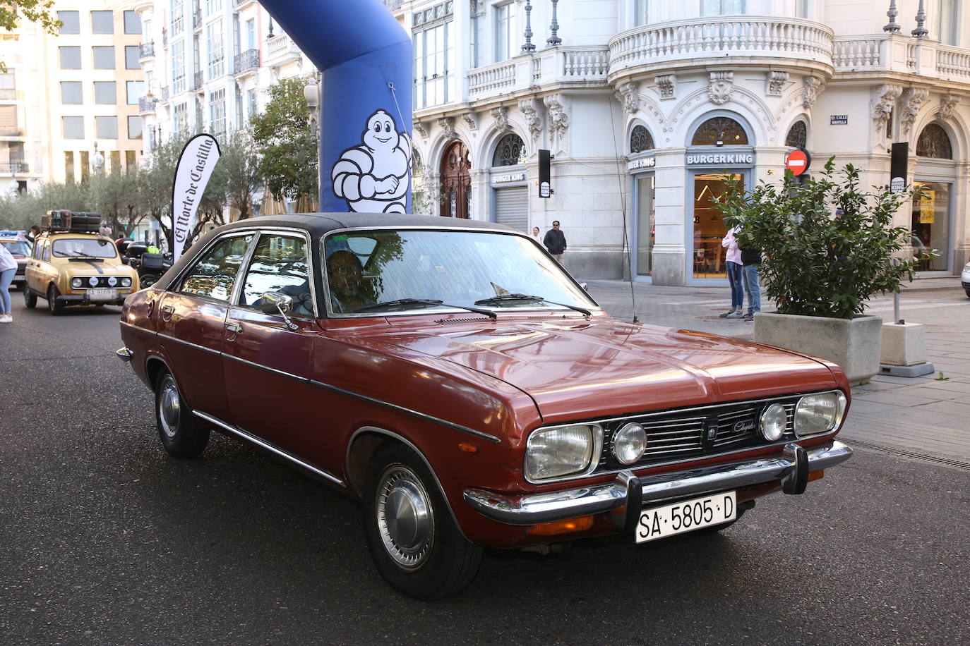 Fotos: Galería de fotos | Llegada de los participantes al Valladolid Motor Vintage