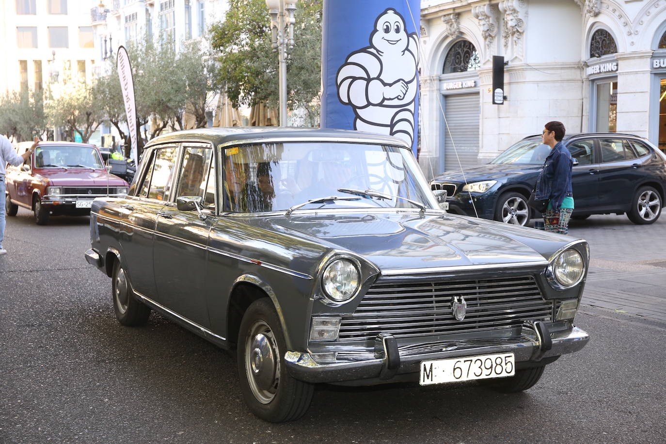 Fotos: Galería de fotos | Llegada de los participantes al Valladolid Motor Vintage 2/3