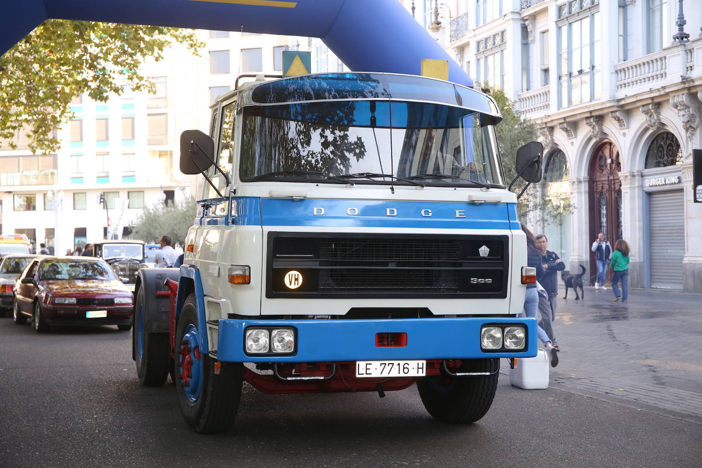 Fotos: Galería de fotos | Llegada de los participantes al Valladolid Motor Vintage 3/3