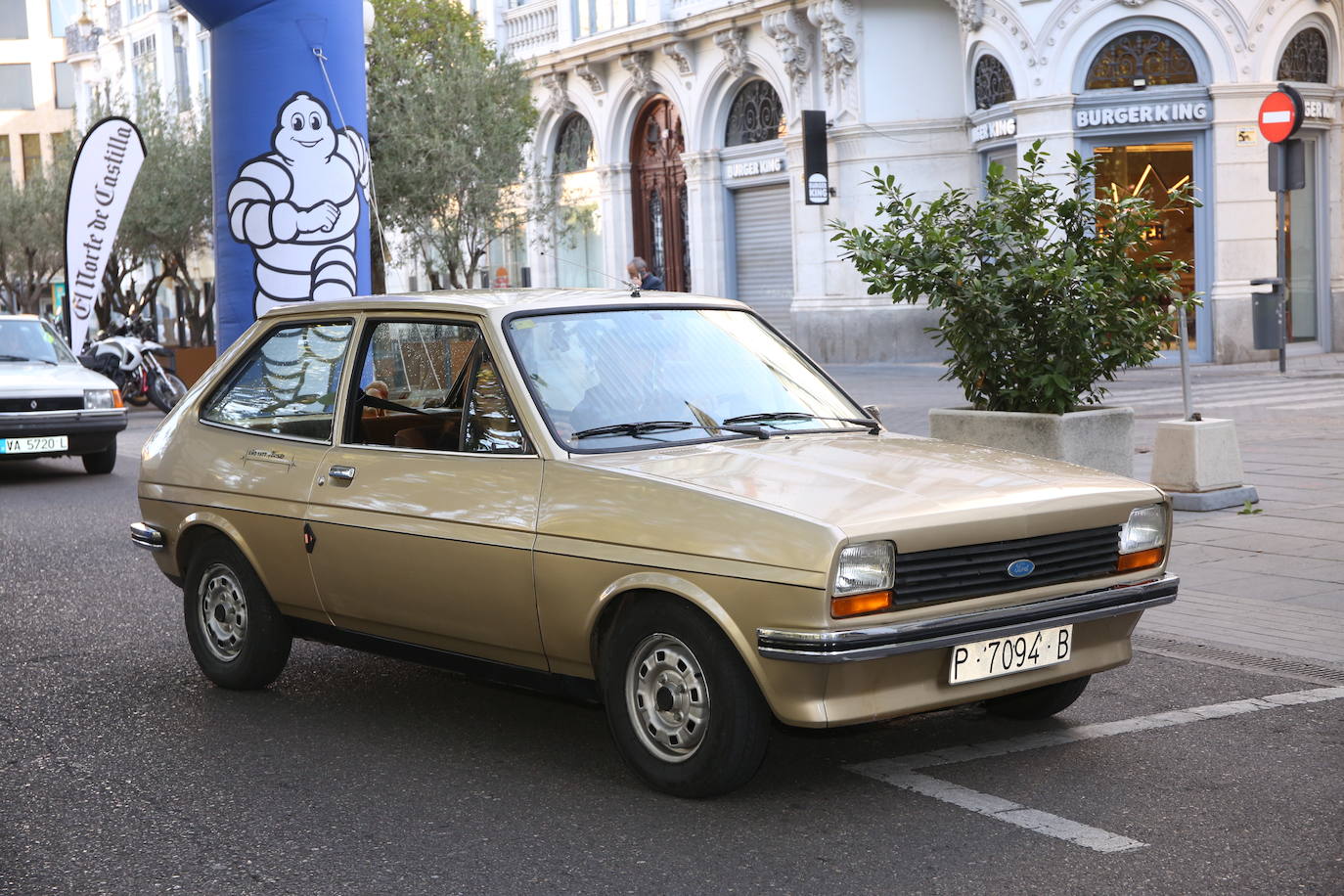 Fotos: Galería de fotos | Llegada de los participantes al Valladolid Motor Vintage 3/3