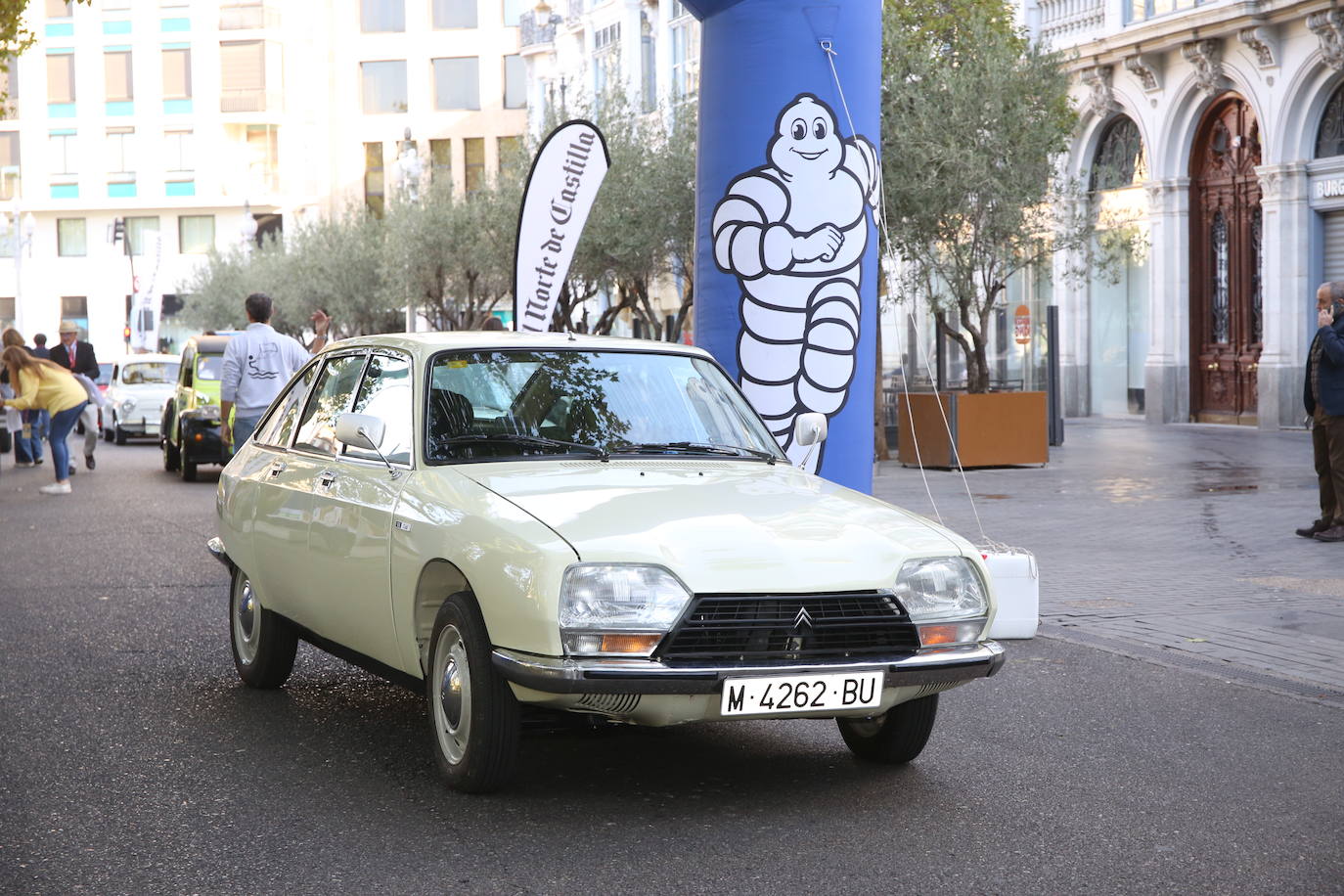 Fotos: Galería de fotos | Llegada de los participantes al Valladolid Motor Vintage 3/3