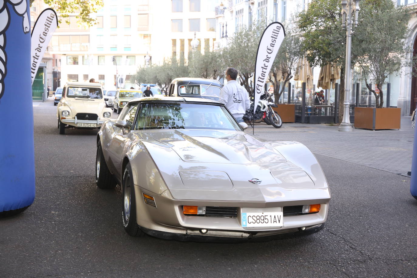 Fotos: Galería de fotos | Llegada de los participantes al Valladolid Motor Vintage 3/3