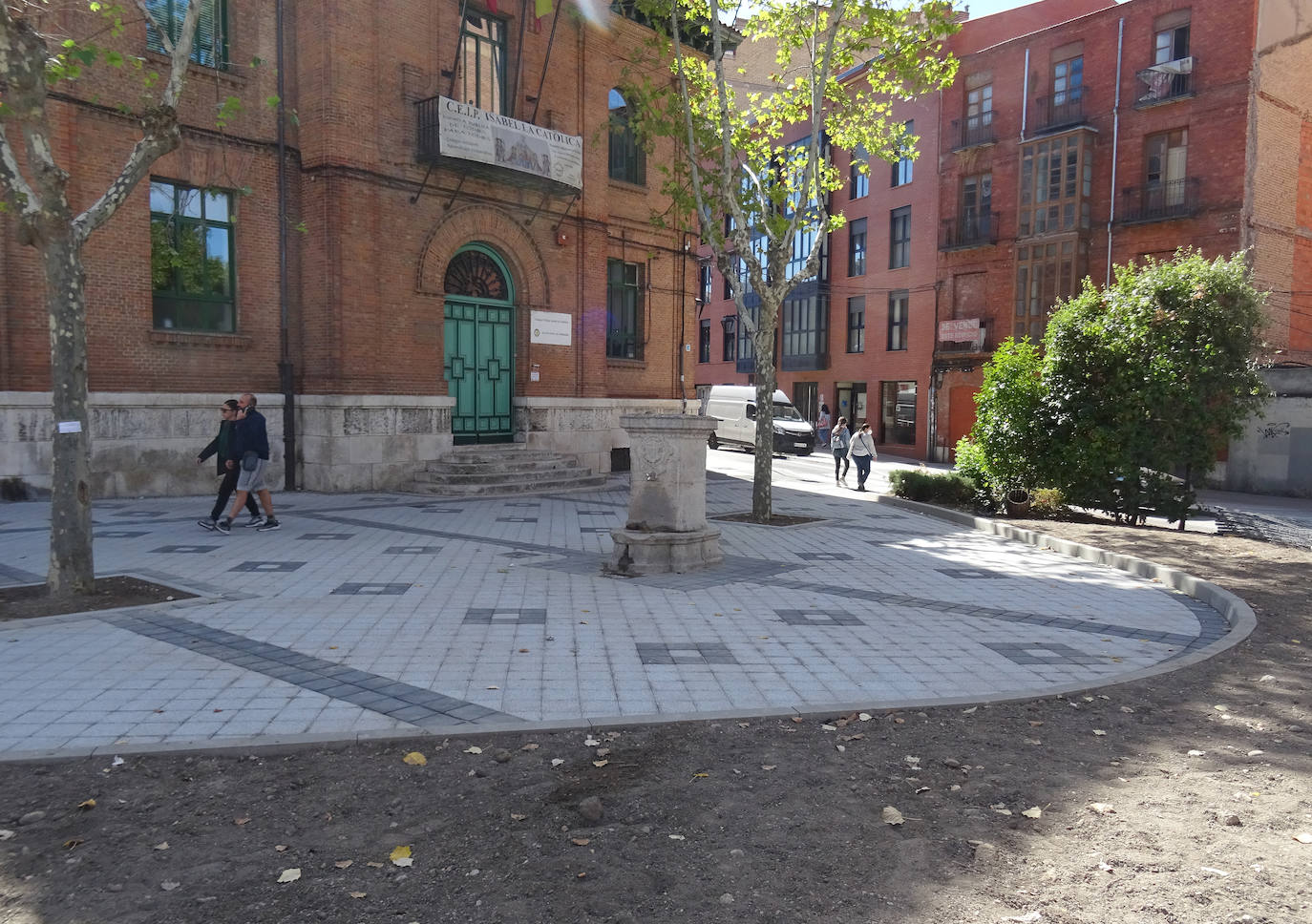 Remodelación de la plaza de San Nicolás