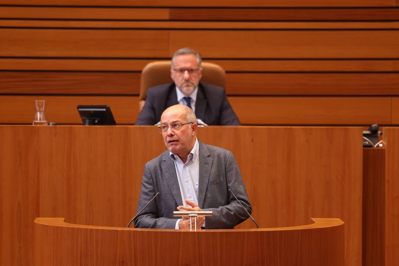 Fotos: Pleno en las Cortes de Castilla y León