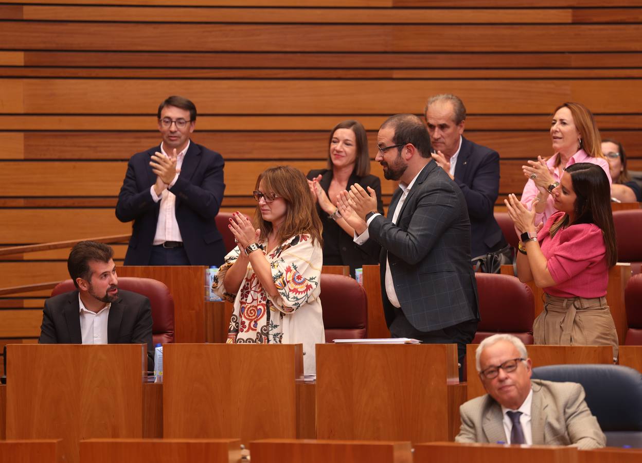 Fotos: Pleno en las Cortes de Castilla y León