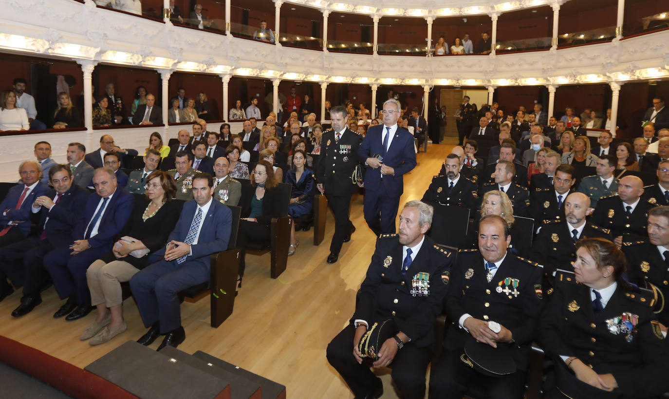 La Comisaría alerta en la festividad de los Ángeles Custodios del aumento de los delitos telemáticos