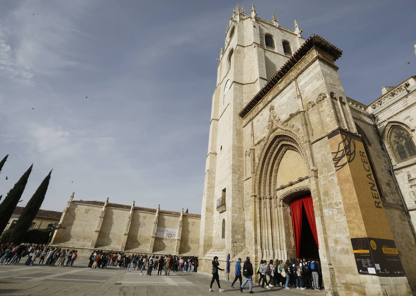 Fotos: Alumnos de Religión de la comunidad visitan &#039;Renacer&#039;