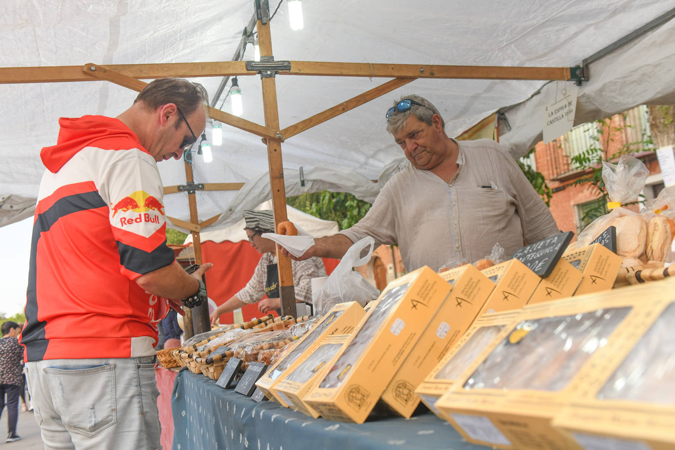 Fotos: Ambiente en la Fiesta de la Vendimia de Rueda