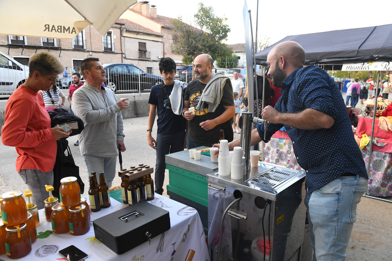 Fotos: Ambiente en la Fiesta de la Vendimia de Rueda