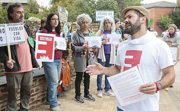 La Revuelta de la España Vaciada da «un toque de atención» y pide que amplíen la campaña de prevención de incendios