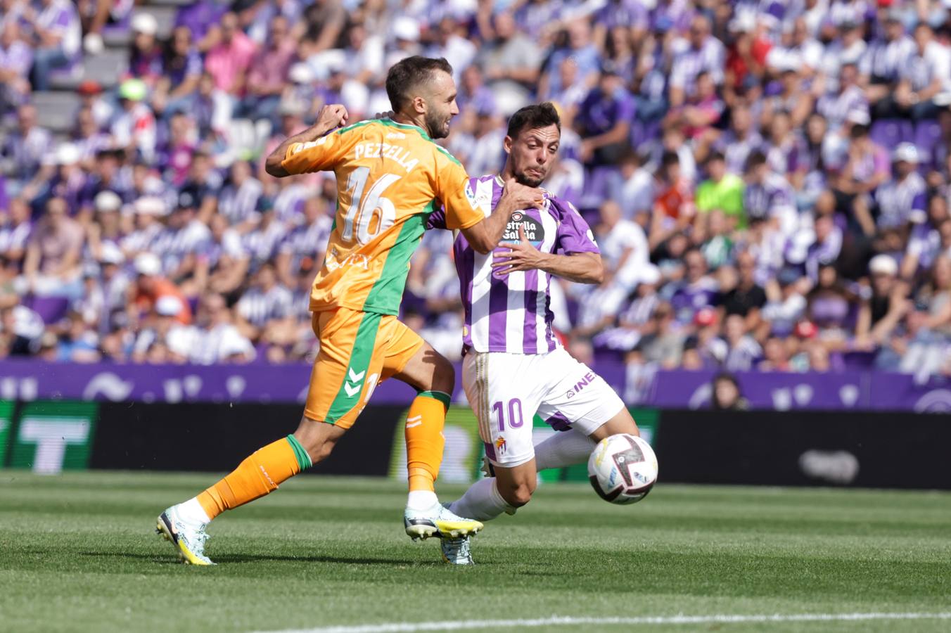 Fotos: Valioso punto del Real Valladolid ante el Betis (2/3)