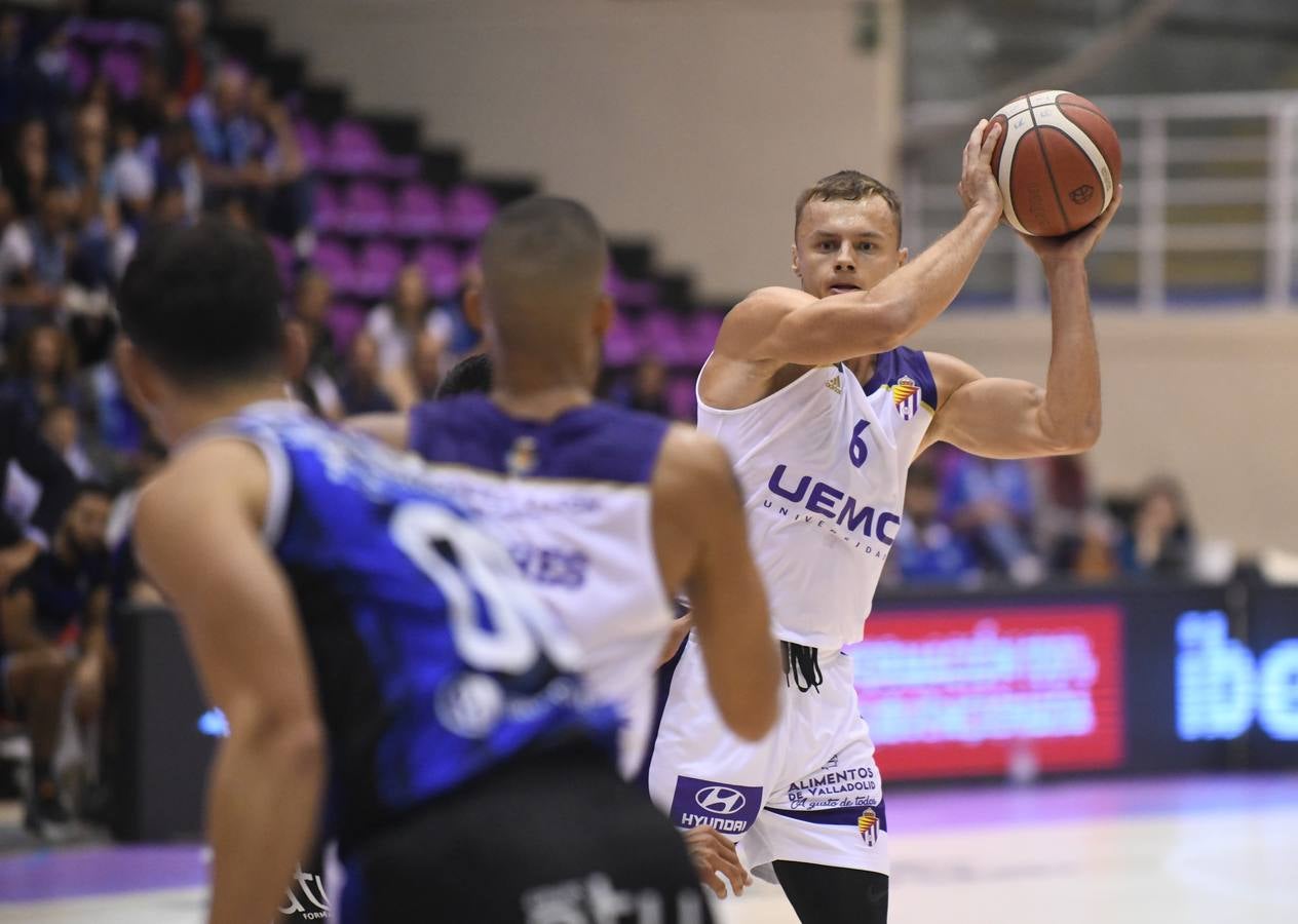 Fotos: Victoria del Real Valladolid Baloncesto ante el San Pablo Burgos (75-61)