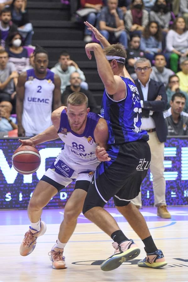 Fotos: Victoria del Real Valladolid Baloncesto ante el San Pablo Burgos (75-61)