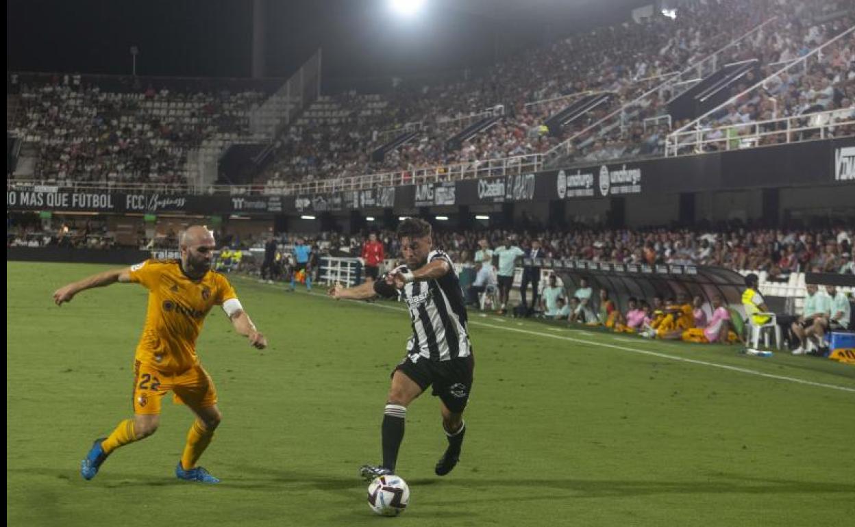 Paris Adott en el partido ante el cartagena 