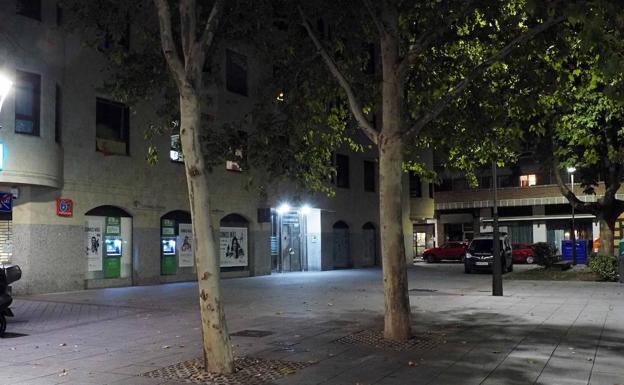 Tres detenidos por apalear a un hombre a la salida de una discoteca