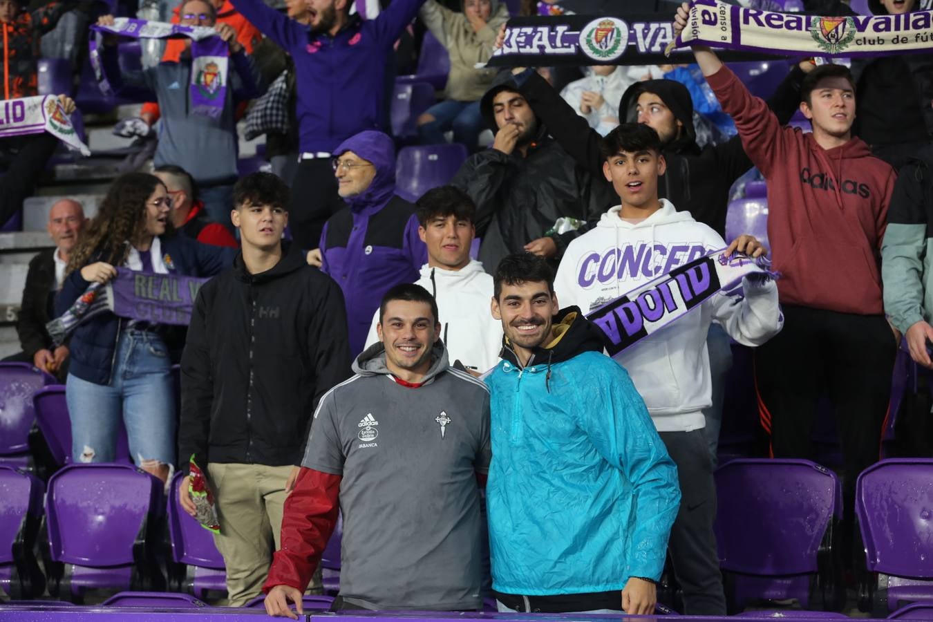 Fotos: Búscate en las fotos de la grada del Real Valladolid-Celta de Vigo (4/4)