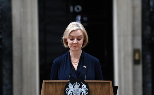 Liz Truss dimite tras solo 45 días en el cargo al admitir que no puede «cumplir su mandato»