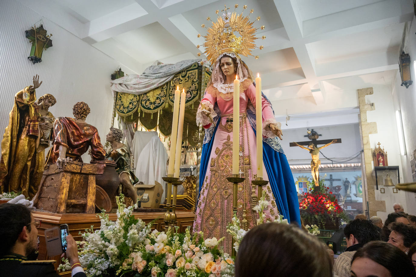 Fotos: La cofradía de la Vera Cruz está de cumpleaños