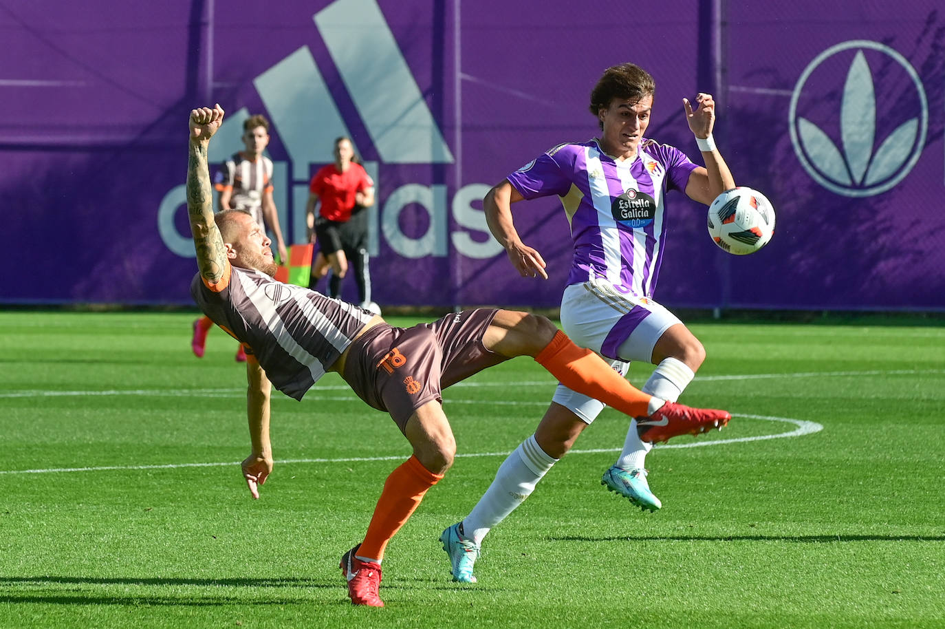 Fotos: Real Valladolid Promesas 0-3 Avilés