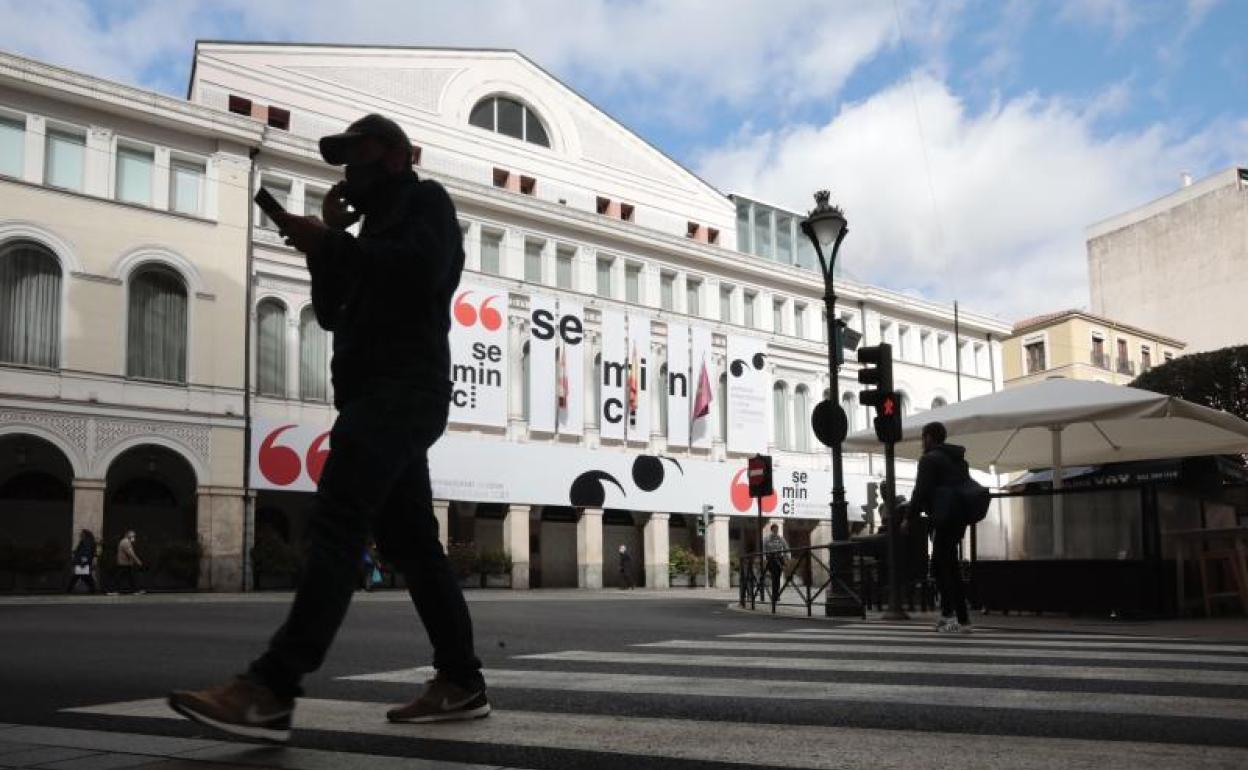 El Teatro Calderón con todo preparado para la Seminci. 