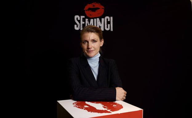 Charlotte Vandermeersch, directora: «La vida siempre presiona hacia adelante, no hay vuelta atrás»