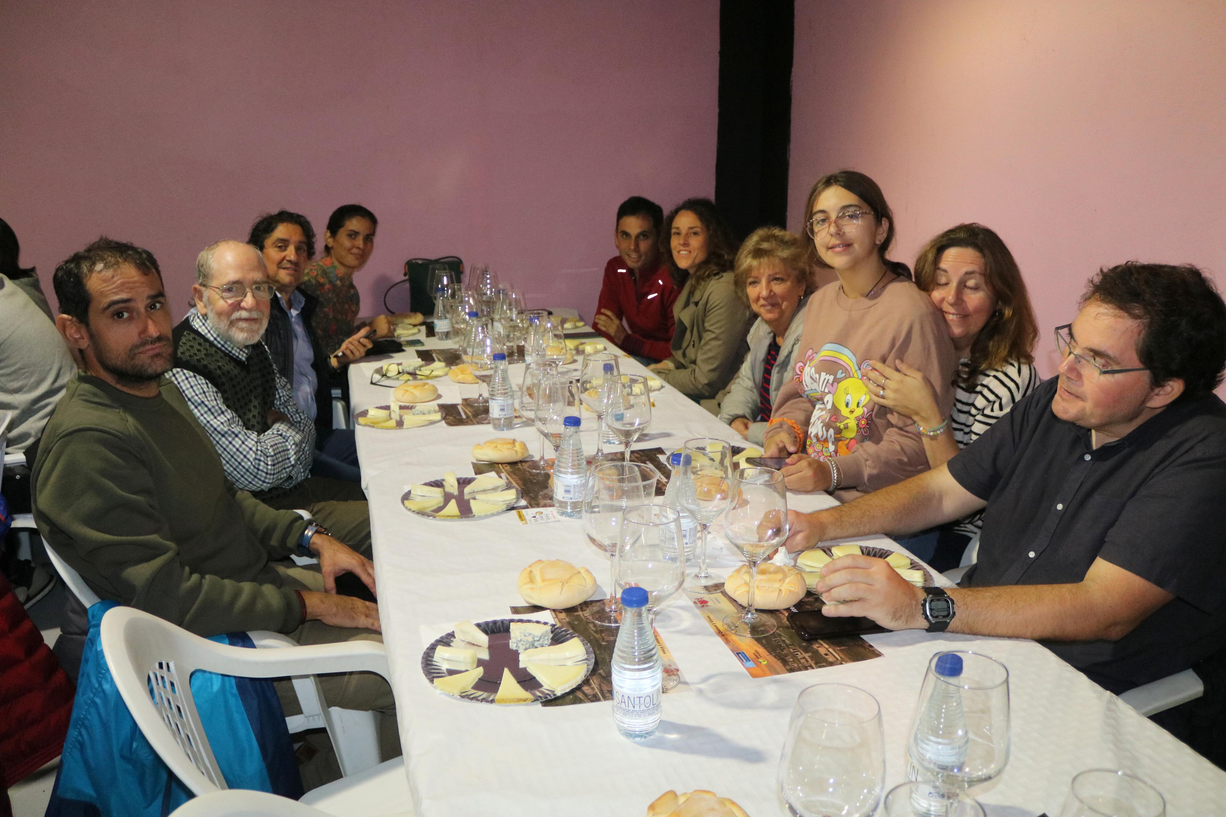 Baltanás celebró una multitudinaria feria del queso y el vino