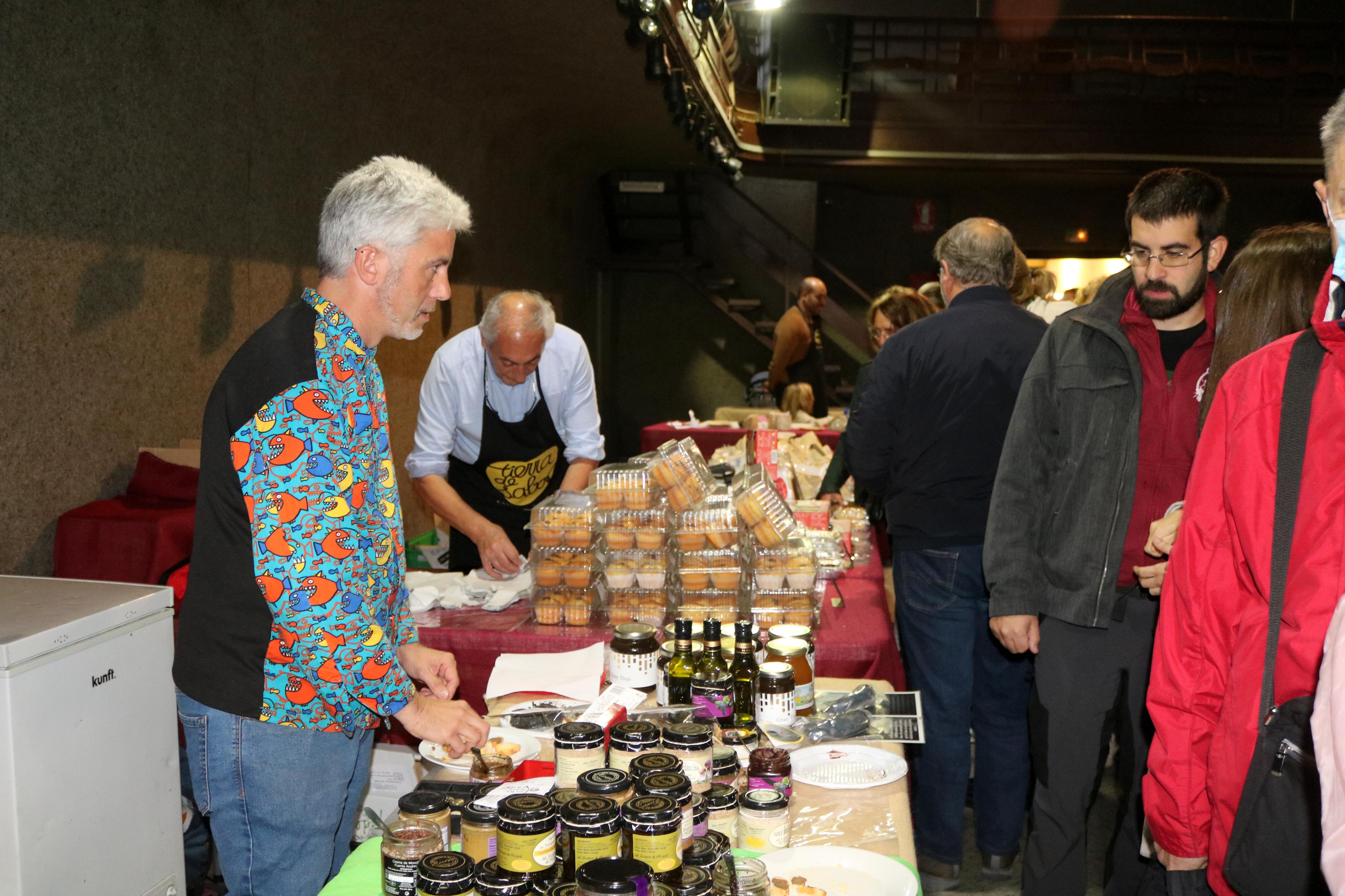 Baltanás celebró una multitudinaria feria del queso y el vino