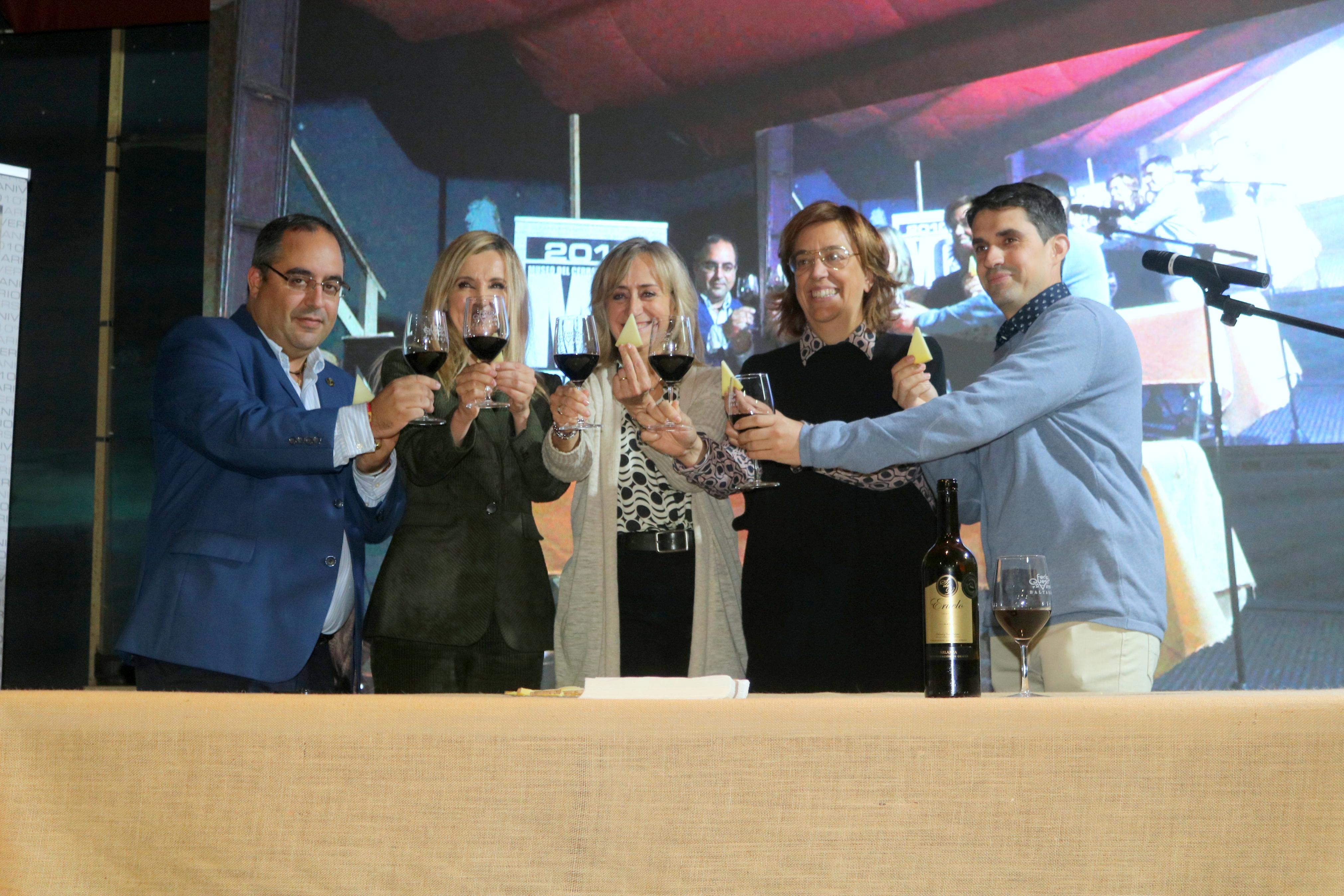 Baltanás celebró una multitudinaria feria del queso y el vino