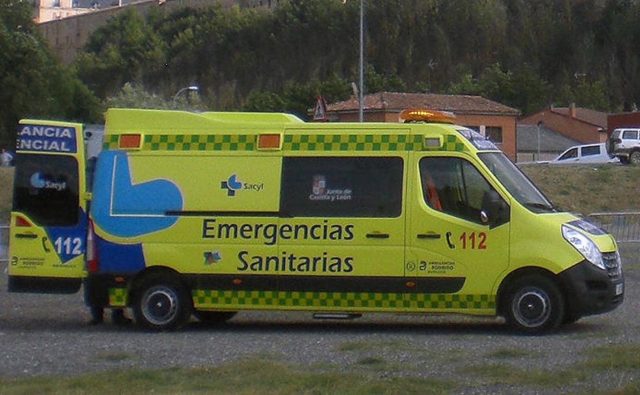 Una ambulancia de Emergencias Sacyl. 