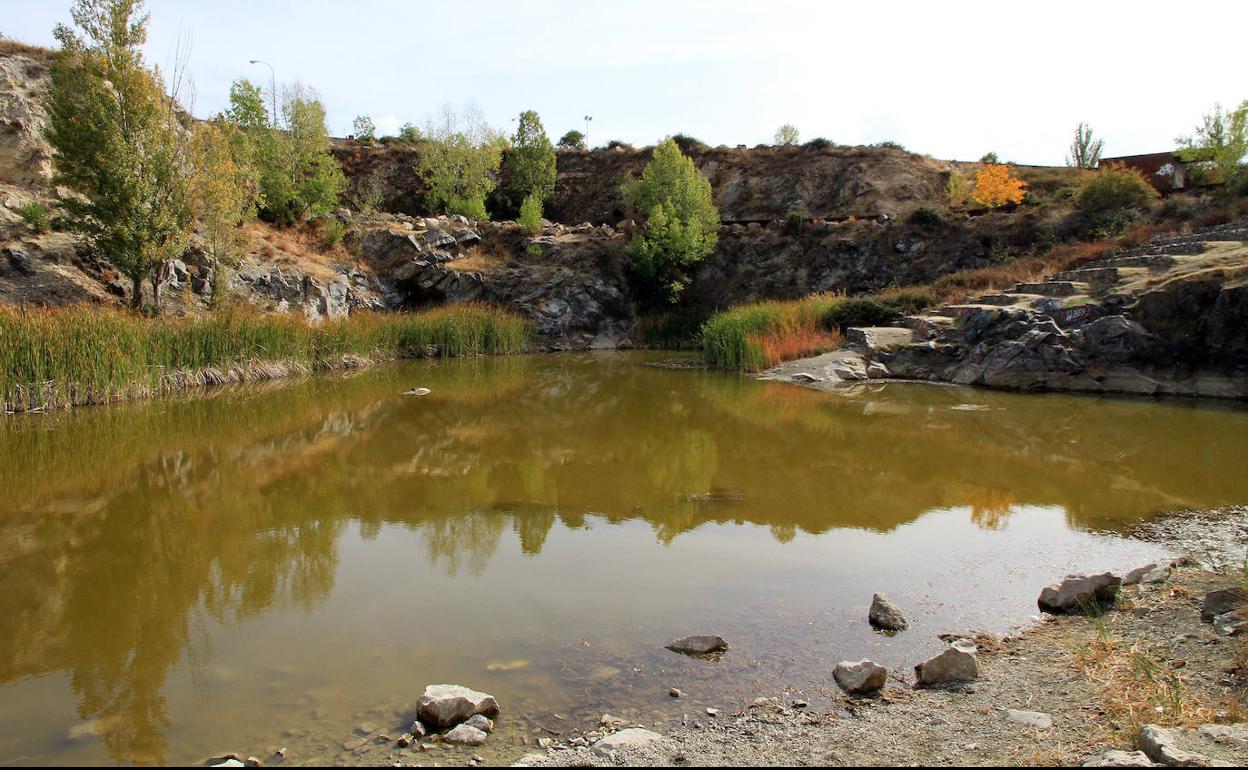 Lago Alonso. 