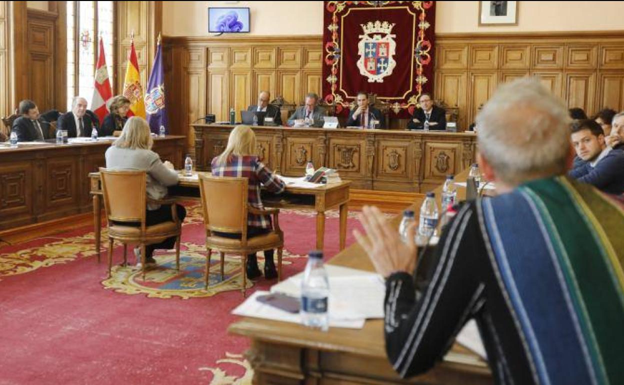 Palencia: El PSOE logra apoyos suficientes para obligar al Ayuntamiento a disolver el Patronato de Deportes