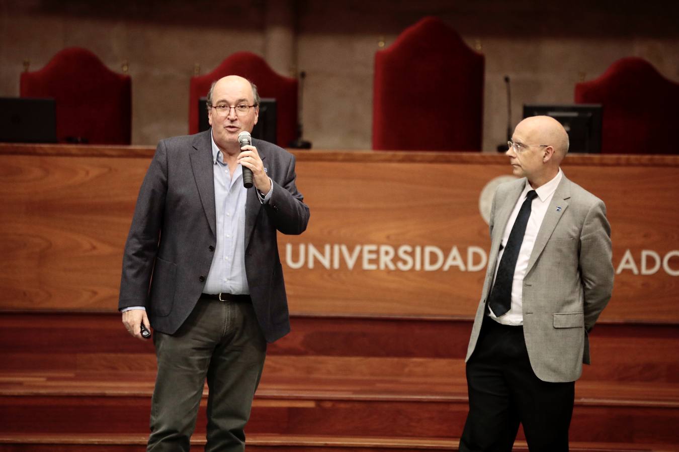 Fotos: Joaquín Anatol gana el concurso Tesis en Tres Minutos con su proyecto para acabar con una malformación coronaria