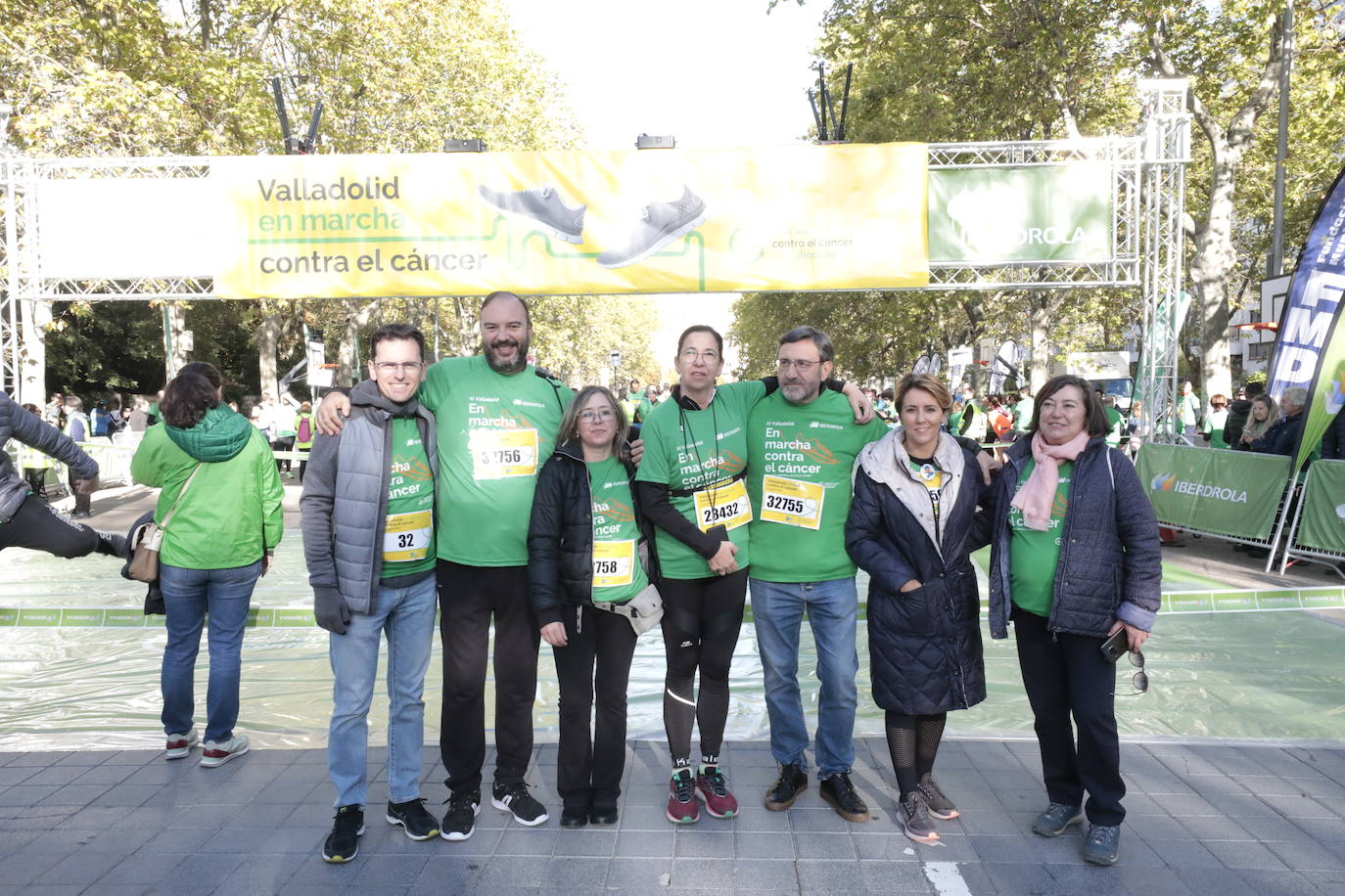 Fotos: La marcha contra el cáncer llena Valladolid de verde