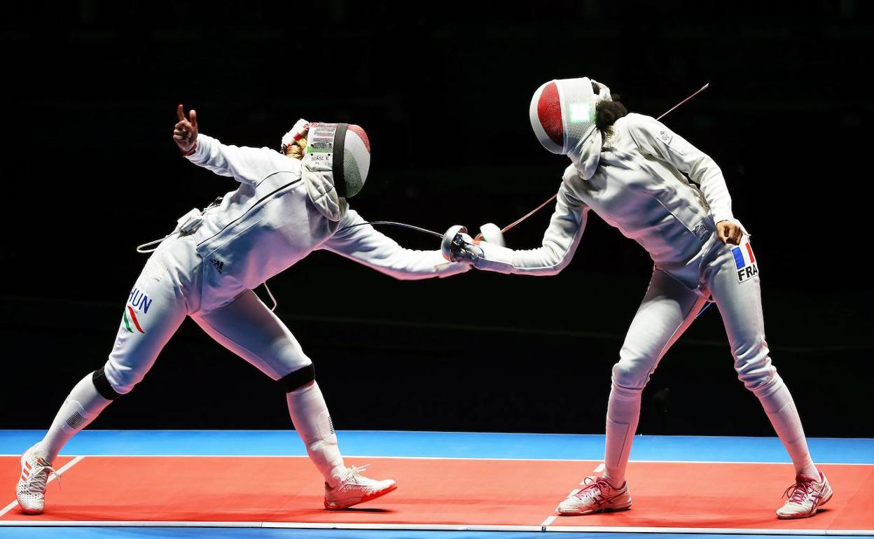 Imagen de un combate de espada. 