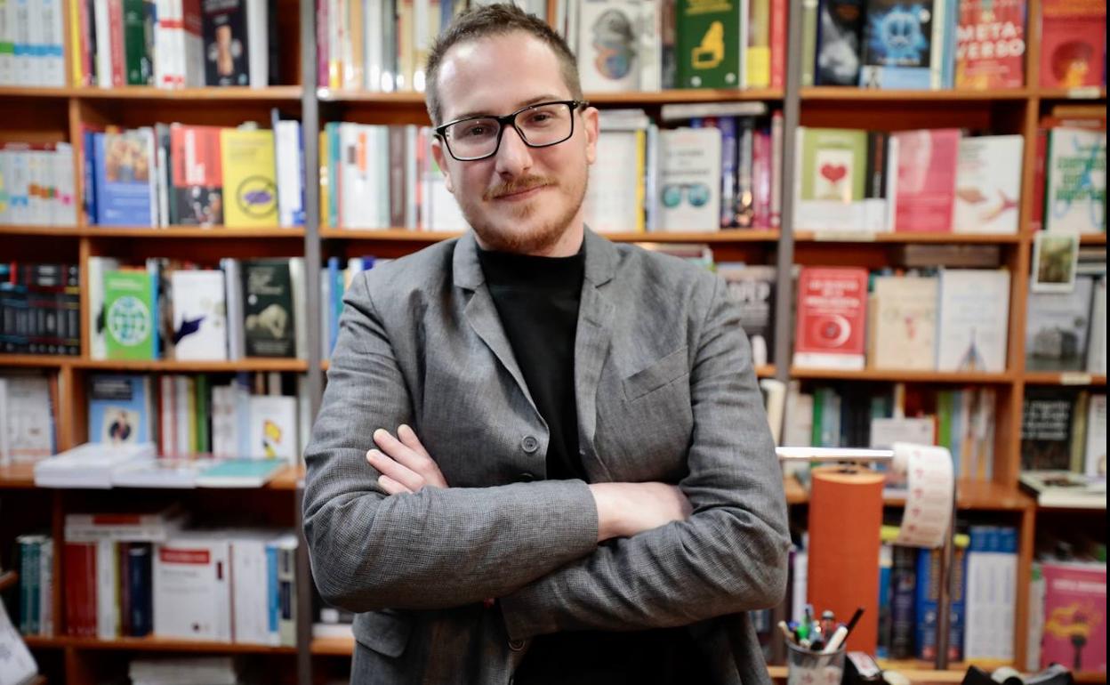 Agustín Mazzini, durante la presentación de su libro en Valladolid. 