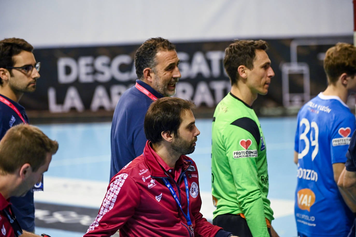 Fotos: El Recoletas iguala en los instantes finales frente a un poderoso BM Logroño La Rioja