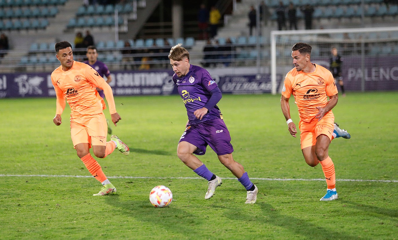 Palencia Cristo Atlético 2- 0 UD Ibiza