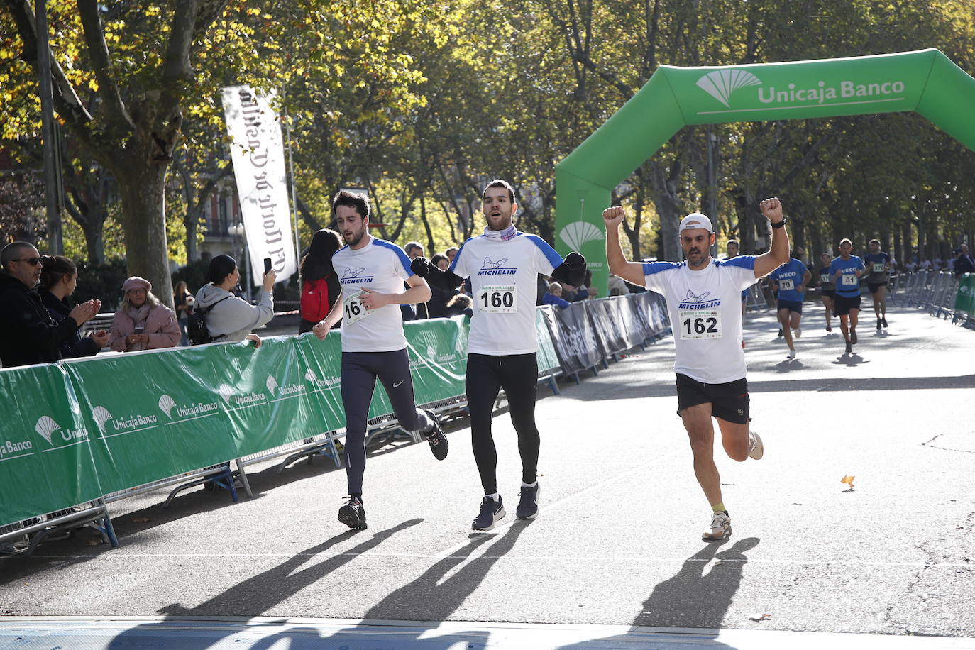 Fotos: Equipos participantes en la VI Carrera de Empresas (4/5)