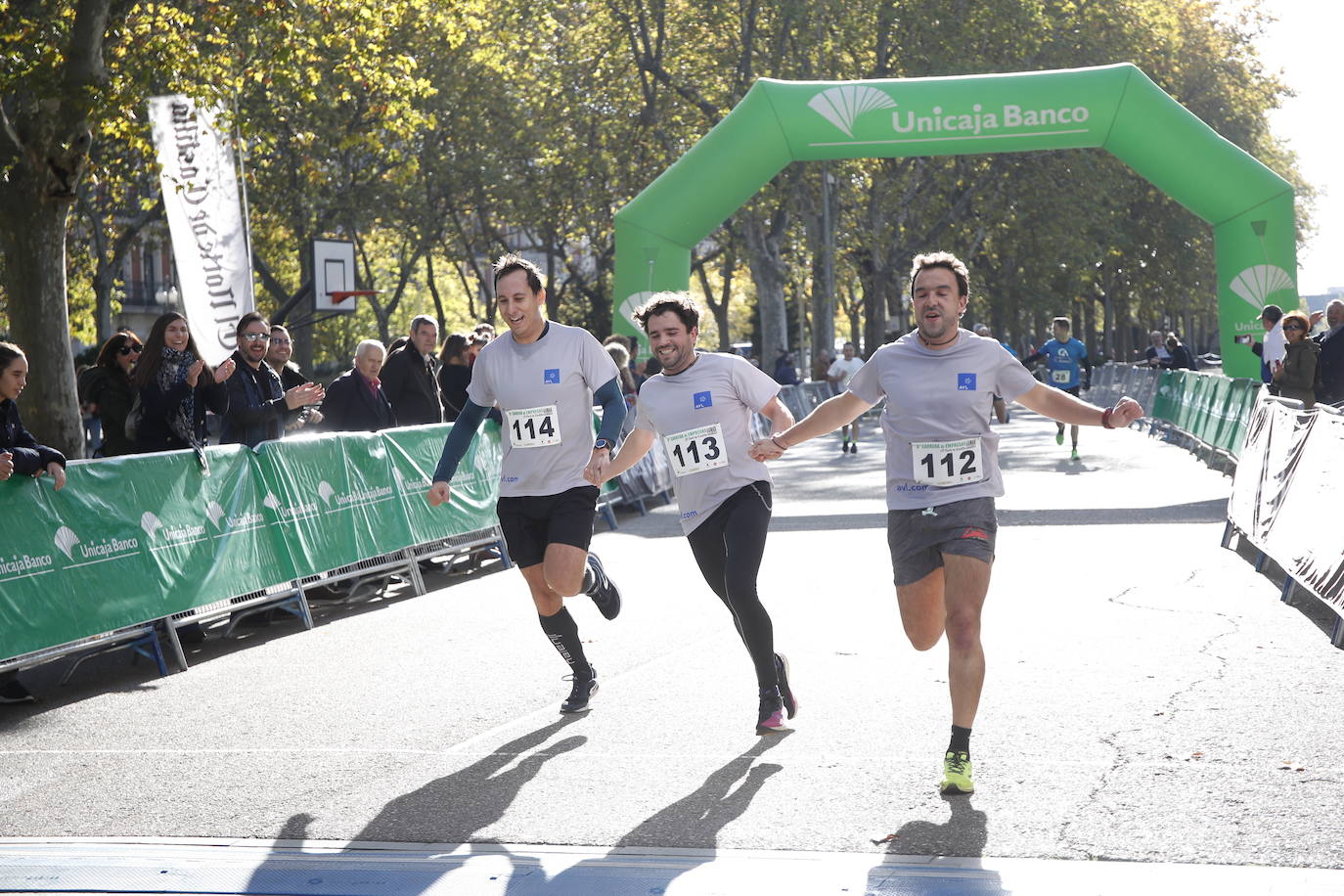 Fotos: Equipos participantes en la VI Carrera de Empresas (4/5)