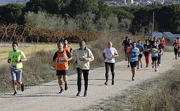 De izquierda a derecha en primer término, Miguel Jimeno Miravalles, Antonio De La Red Peñas y Elias Aguilar Martin. Detrás, Jose Luis Castrillo Garrido, Sergio Rico Roces.
