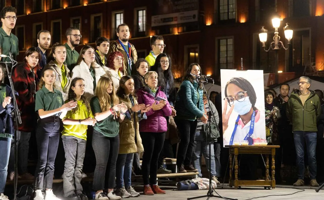 Homenaje en Valladolid a la joven enfermera asesinada Teresa Rodríguez.